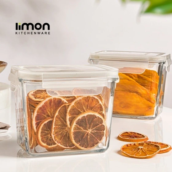 ظرف شیشه ای مربع درب دار ۹۲۰ میلی لیتر لیمون کد 2153